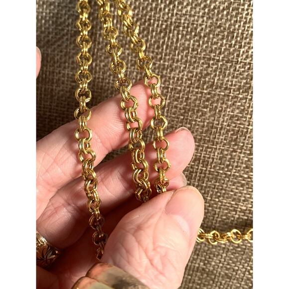 Vintage Gold Tone Circle Link Necklace Double Ring Polished Extra Long Statement - Picture 2 of 5